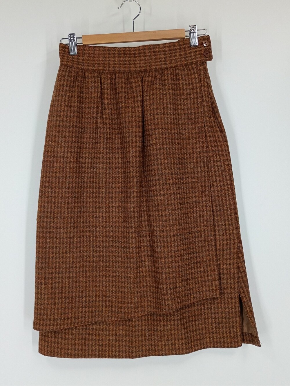 Escada Vintage Wool Houndstooth Skirt